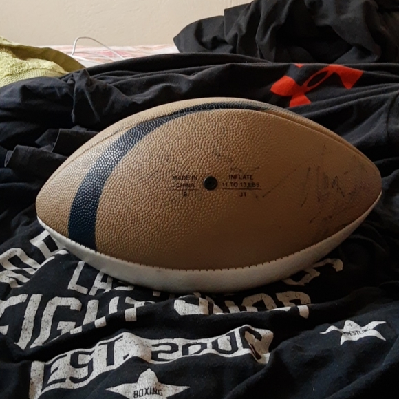 Signed Football by players Arena Bowl X1X - Picture 3 of 3